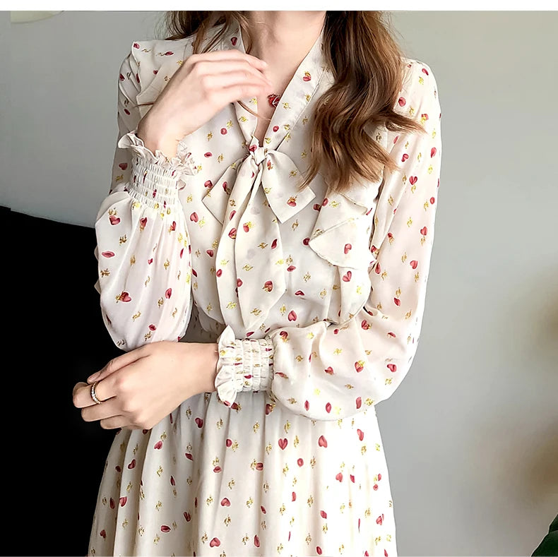 2021 Autumn Dress Women V Neck Bow Tie Chiffon Floral Dresses Elegant French Style Slim Waist Hearts Printed Long Sleeve Dresses