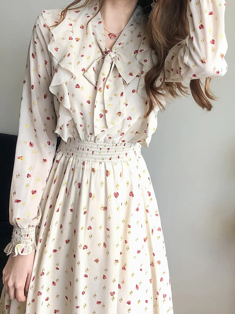 2021 Autumn Dress Women V Neck Bow Tie Chiffon Floral Dresses Elegant French Style Slim Waist Hearts Printed Long Sleeve Dresses