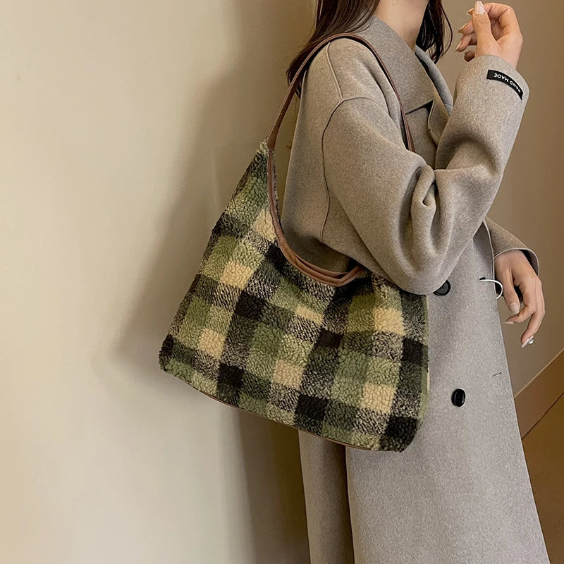 Fashion Classic Versatile Women's Panel Color Woolen Cloth Single Shoulder Tote Bag Outdoor Simple Commuter Casual Storage Bags