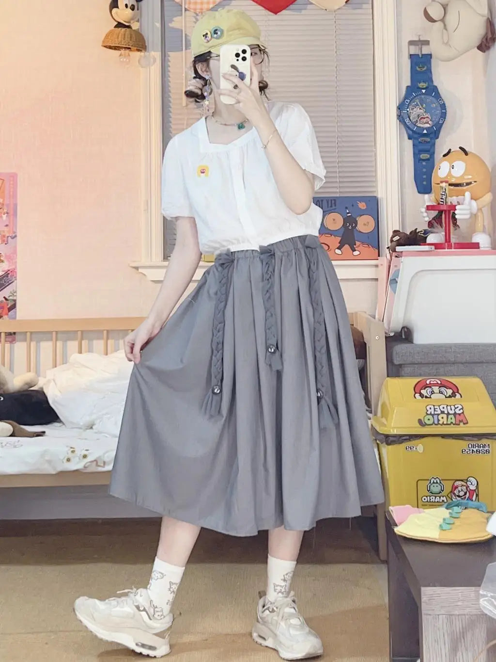 2023 Summer New Original Niche Design Women's White Cropped Shirts Crop Tops Cotton Short-sleeved Spicy Girl Short Blouse