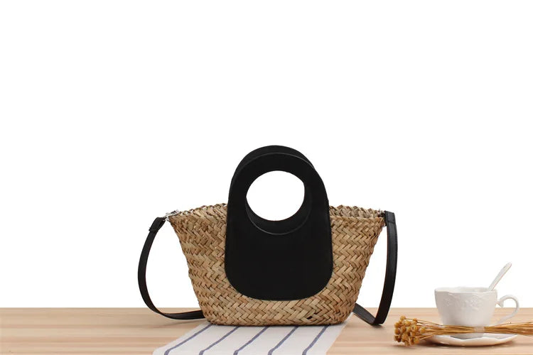 Handmade Woven Women's Shoulder Bag Bohemian Tassel Crossbody Bags Knitted Summer Bucket Straw Beach Bag Female Handbags