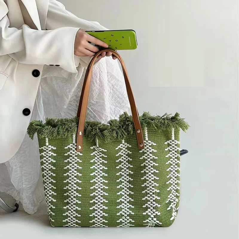 Women Shoulder Bag Large Capacity Canvas Shopping Tote Bags Summer Beach Travel Tassel Contrasting Colors Retro Holiday Handbag