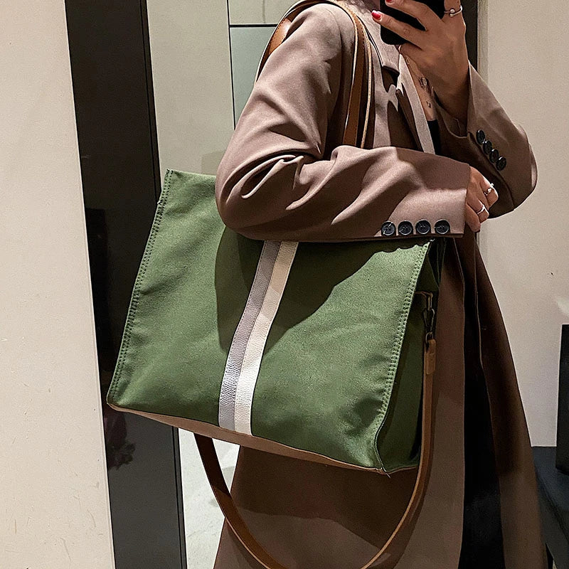 2025 New Style Student Women Bags Tote Canvas Daily Fashionable Multi-function High Capacity Leisure Books Soft Surface Simple